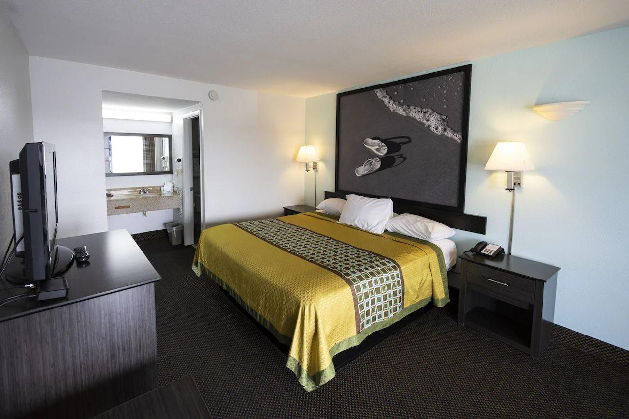 Ocean Breeze Inn St. Augustine Beach Bagian luar foto