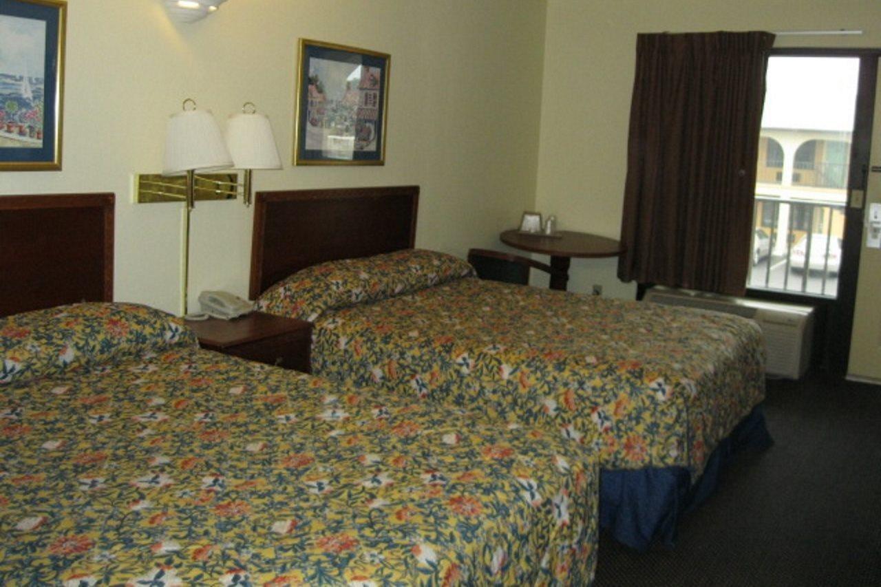 Ocean Breeze Inn St. Augustine Beach Bagian luar foto